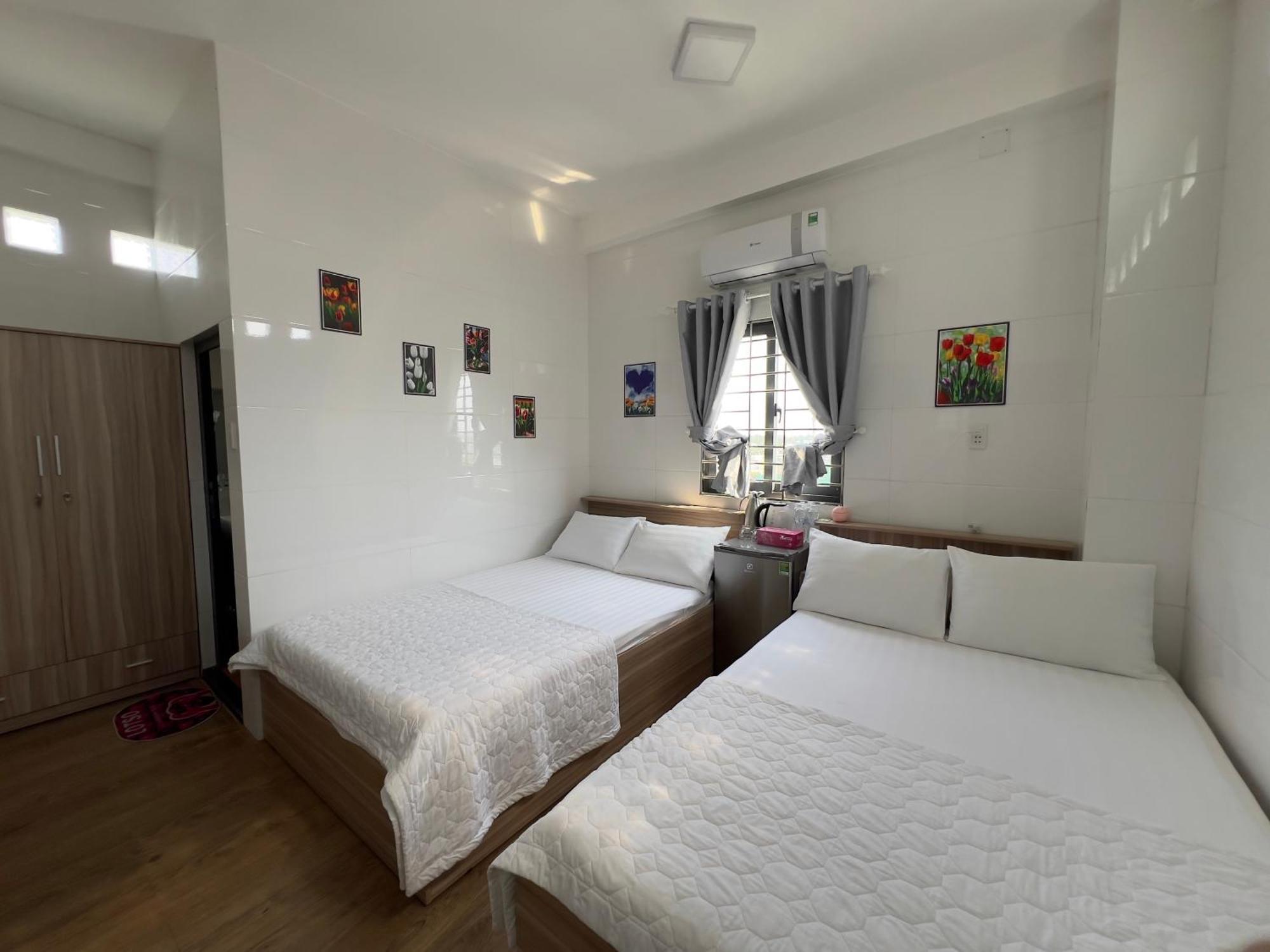 Hotel Hong Cam Chau Thanh Bagian luar foto